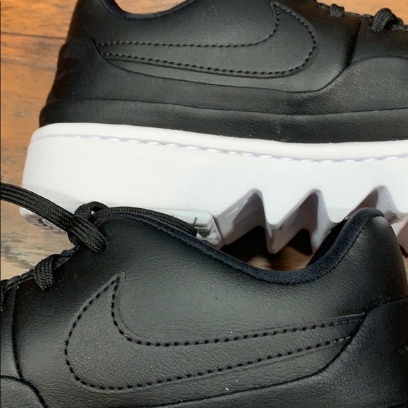 • Air Jordan 1 Jester XX Low Laced Womens Black/wh - Picture 6 of 16